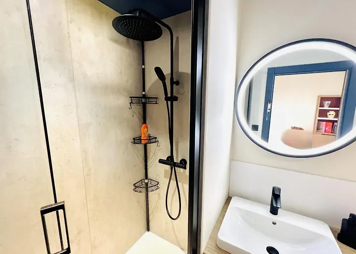 Blue Dream! Pedestrian Center Near And *